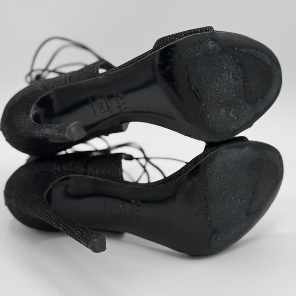 Stuart Weitzman "Legwrap Goose Bump" Black Stiletto Heels US 7 - Picture 7 of 12